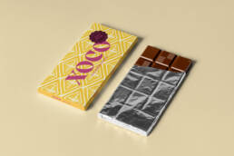 gelbes Packaging für nachhaltige Fairtrade Schokolade